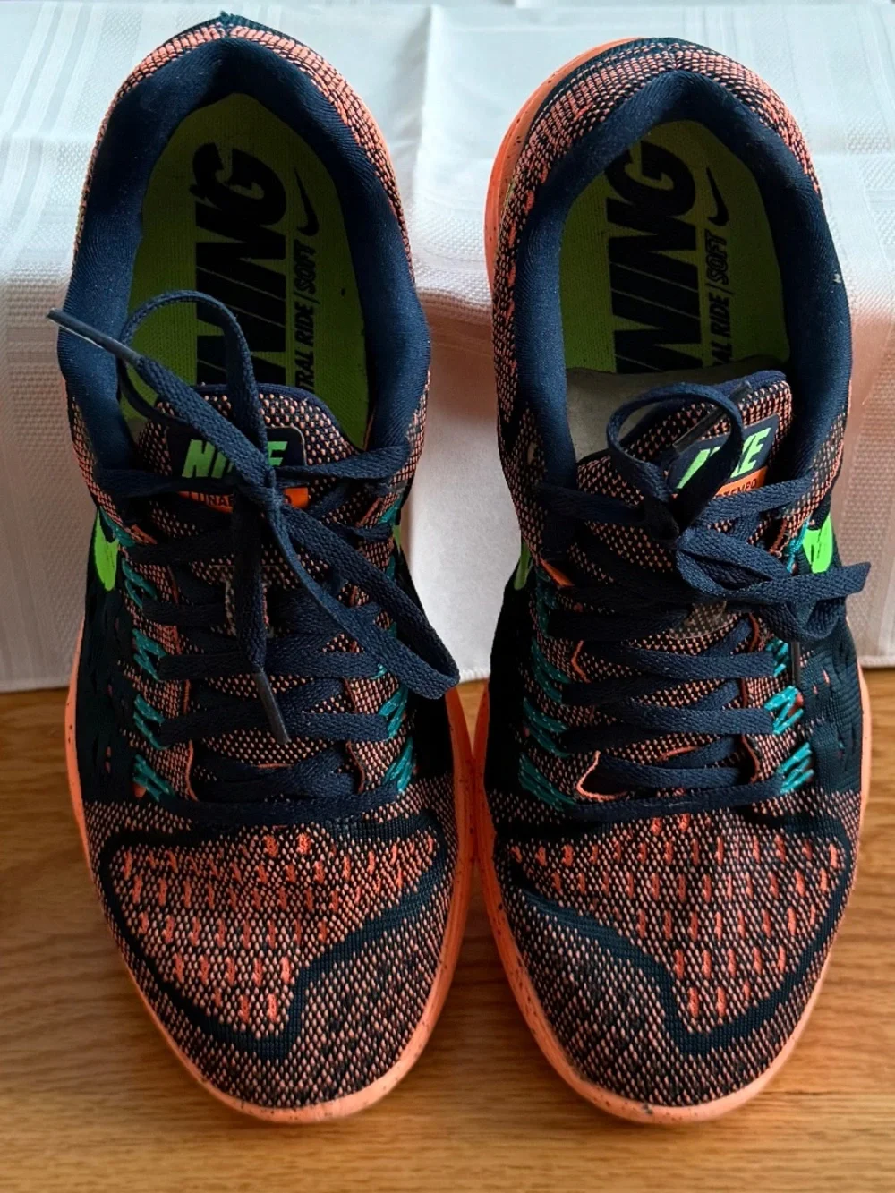 Nike Men's Lunar Tempo Running Shoes (7.5)